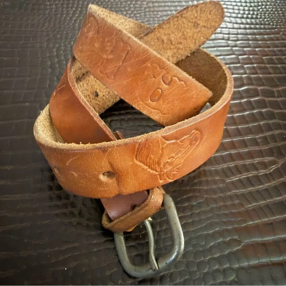 Vintage Erickson Hand-Tooled Leather Western Belt • Horse Motif Size 24